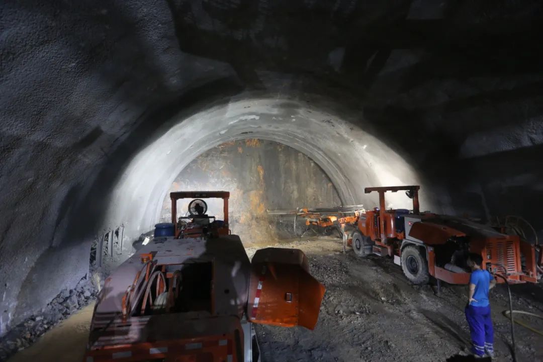 1666398557134896.jpg 1666398557134896.jpg