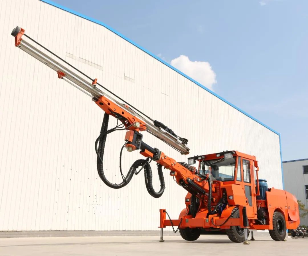 1676256666156667.jpg 640.jpg